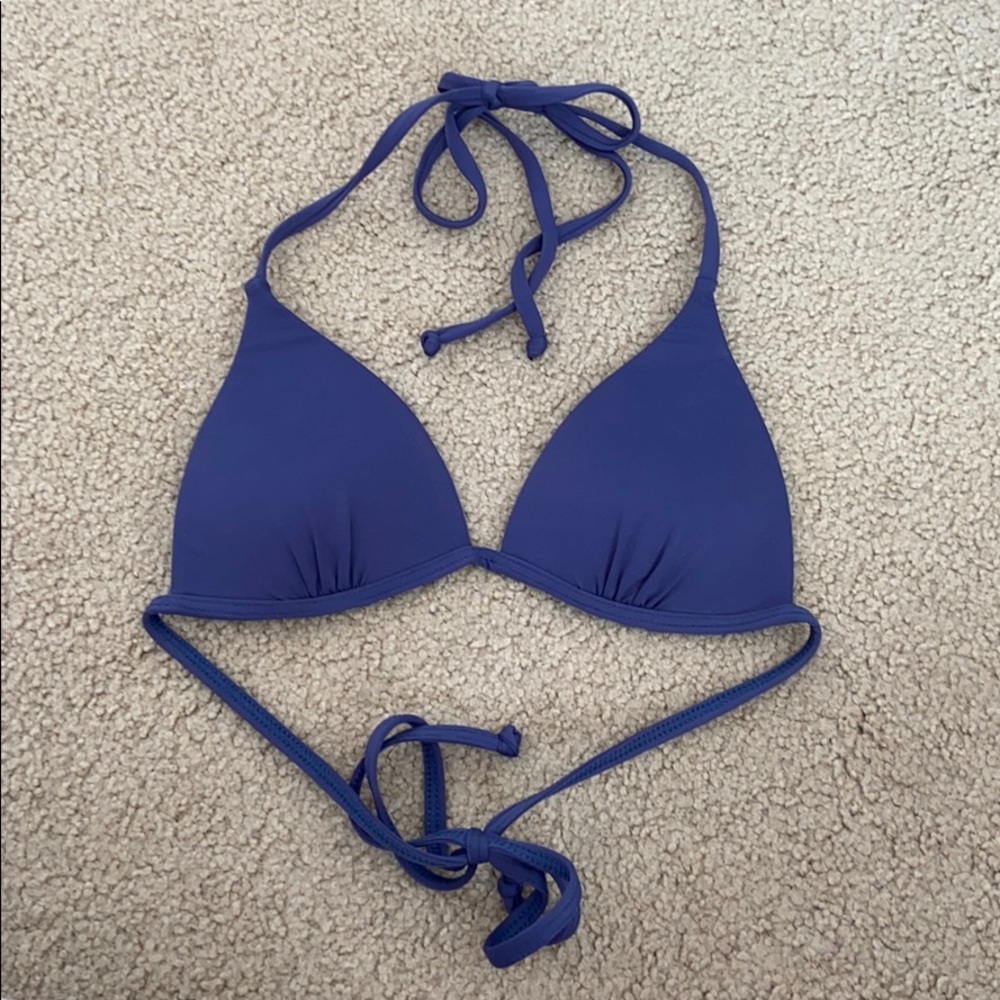 Frankie’s bikinis blue triangle bikini top